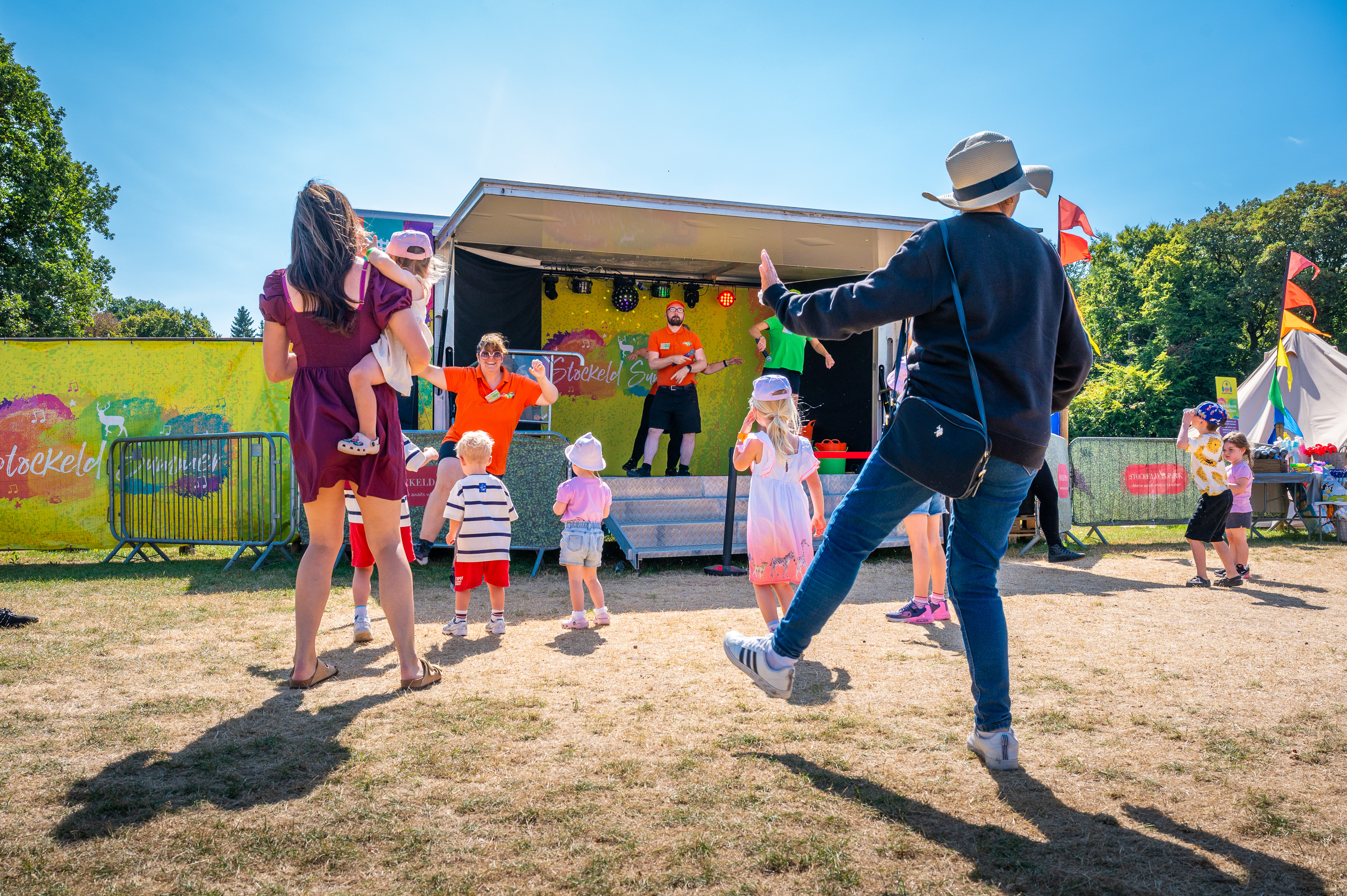 Entertainment Field Group Of Guests At Stage Summer 2025 DC